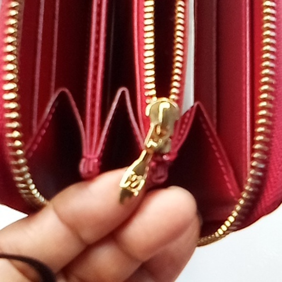 Louis Vuitton amarante vernis zippy wallet red wine burgundy color. - Picture 12 of 13